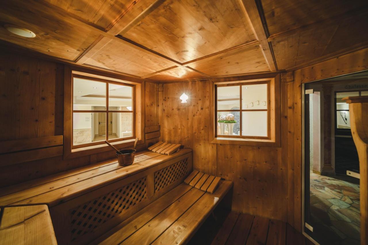 Hotel Colbricon Beauty & Relax Сан-Мартино-ди-Кастроцца Экстерьер фото