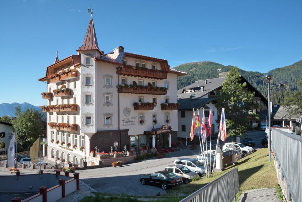 Hotel Colbricon Beauty & Relax Сан-Мартино-ди-Кастроцца Экстерьер фото