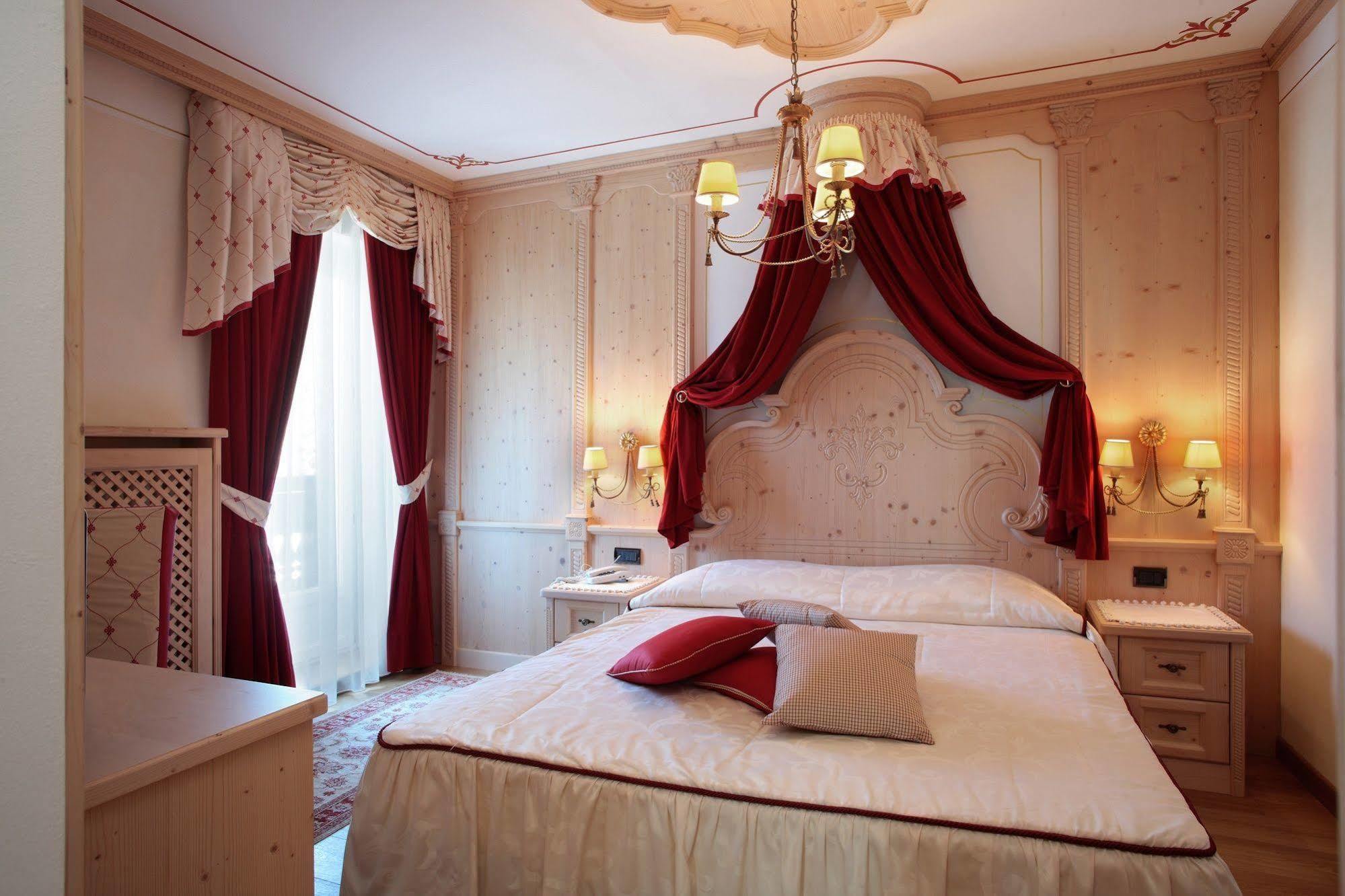 Hotel Colbricon Beauty & Relax Сан-Мартино-ди-Кастроцца Экстерьер фото