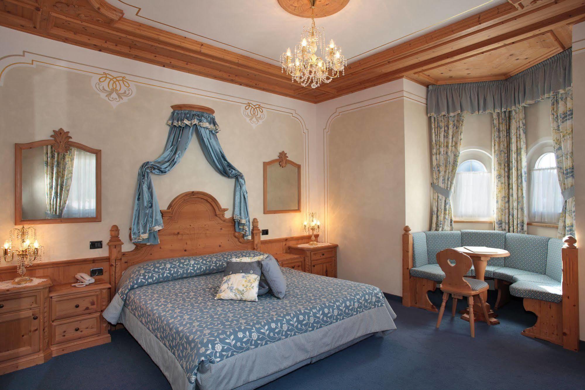 Hotel Colbricon Beauty & Relax Сан-Мартино-ди-Кастроцца Экстерьер фото